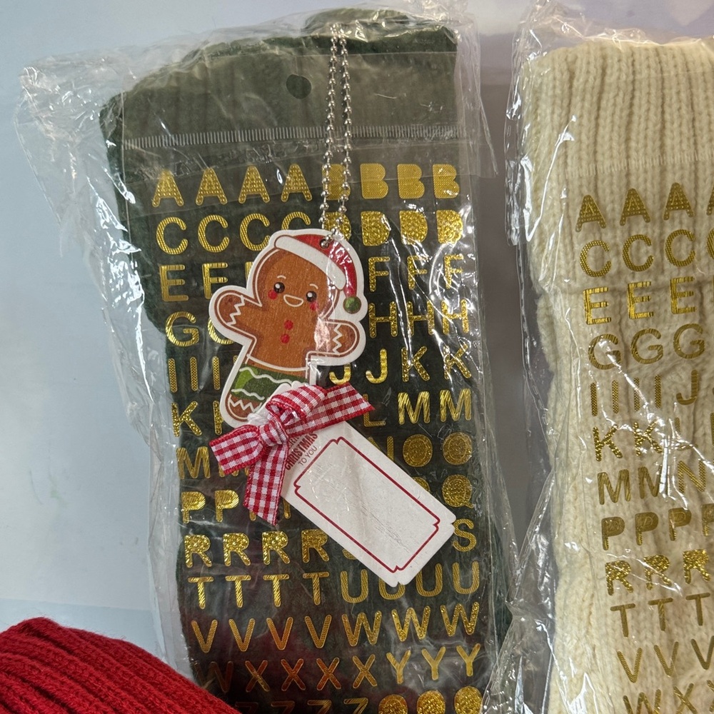 Set of 3 Christmas stockings that you can personalize with your name - Picture 3 of 8
